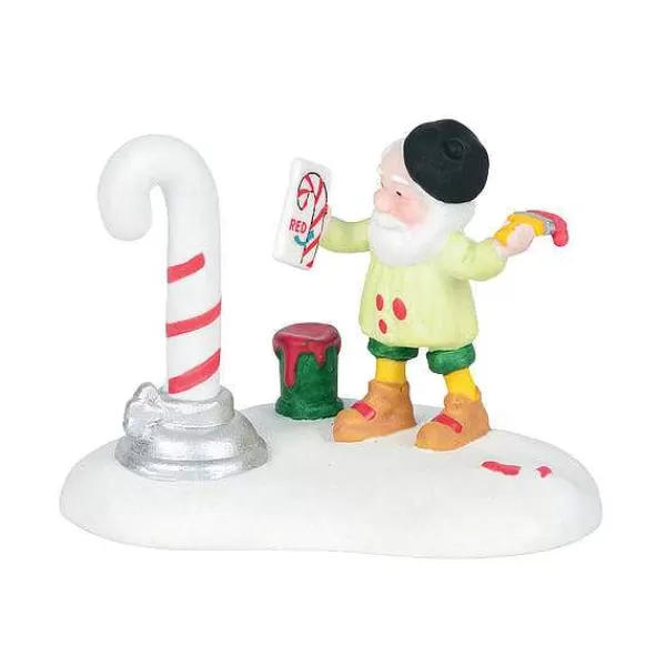 Department 56 North Pole Series<Puttin' On The Stripes